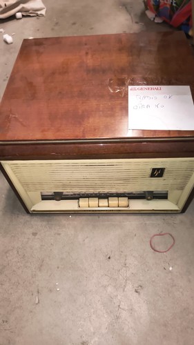Radio epoca con - d'epoca, giradischi